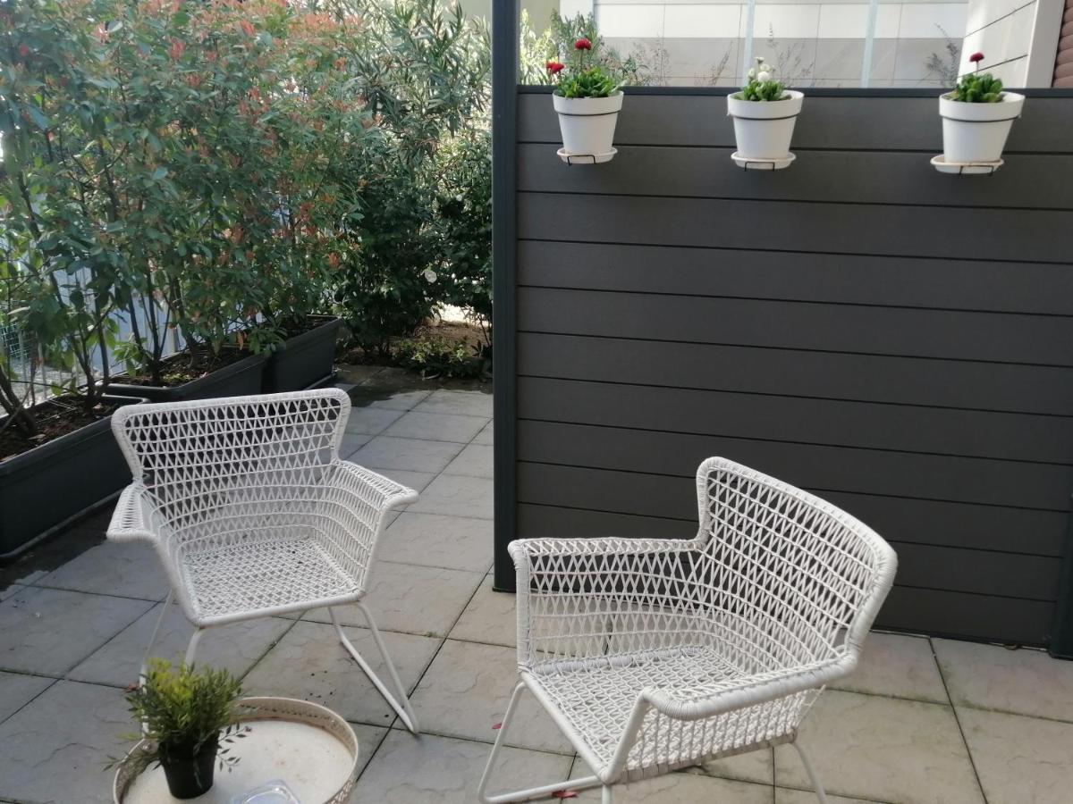 C.A.V. B&B Curiel20 San Donato Milanese Exterior photo